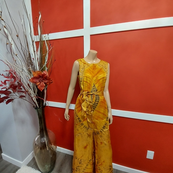 Africa Silk Adire Caftan - Picture 5 of 16